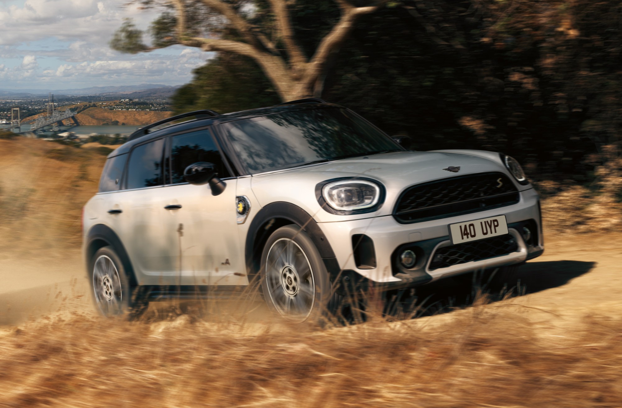 MINI Plug-In Hybrid MINI Plug-In Hybrid